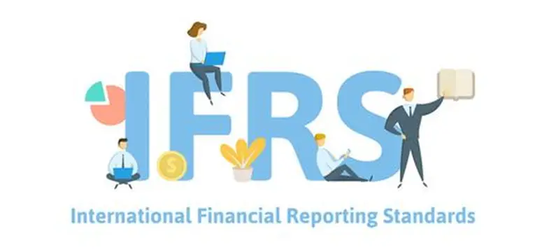 Understanding IFRS for SMEs: A Simplified Guide for Business Owners | Crossfoot